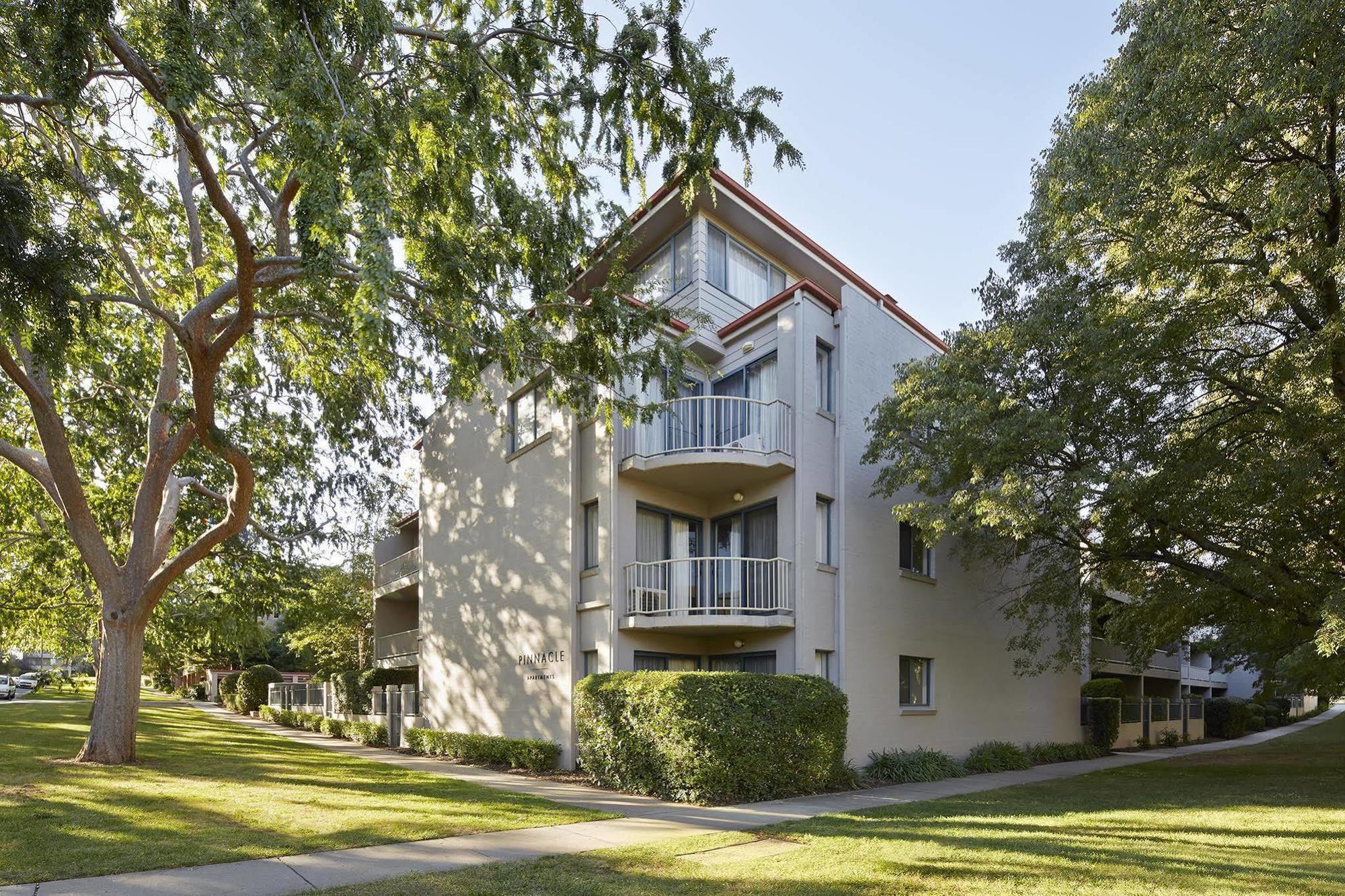 Pinnacle Apartments Camberra Exterior foto