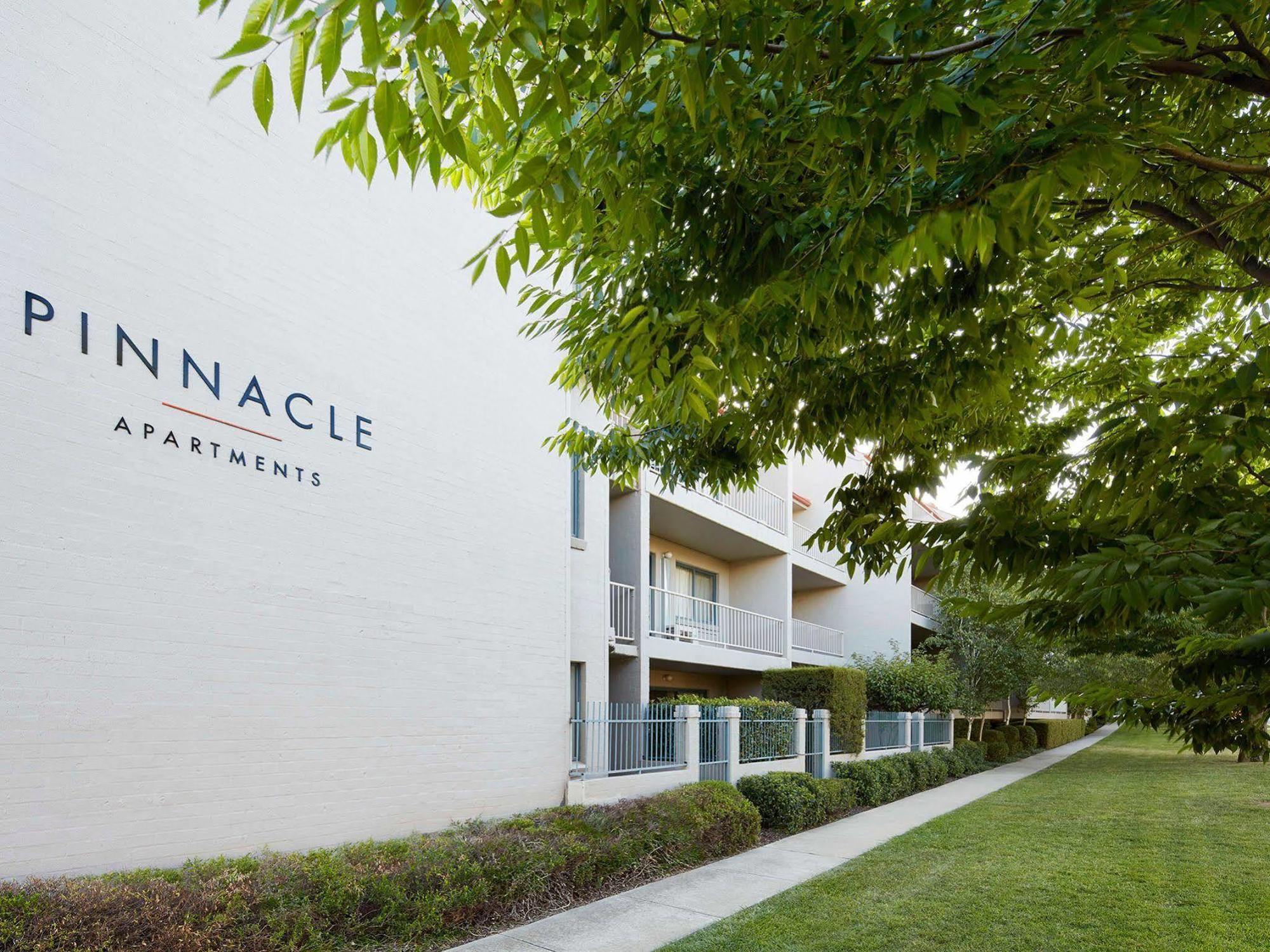 Pinnacle Apartments Camberra Exterior foto