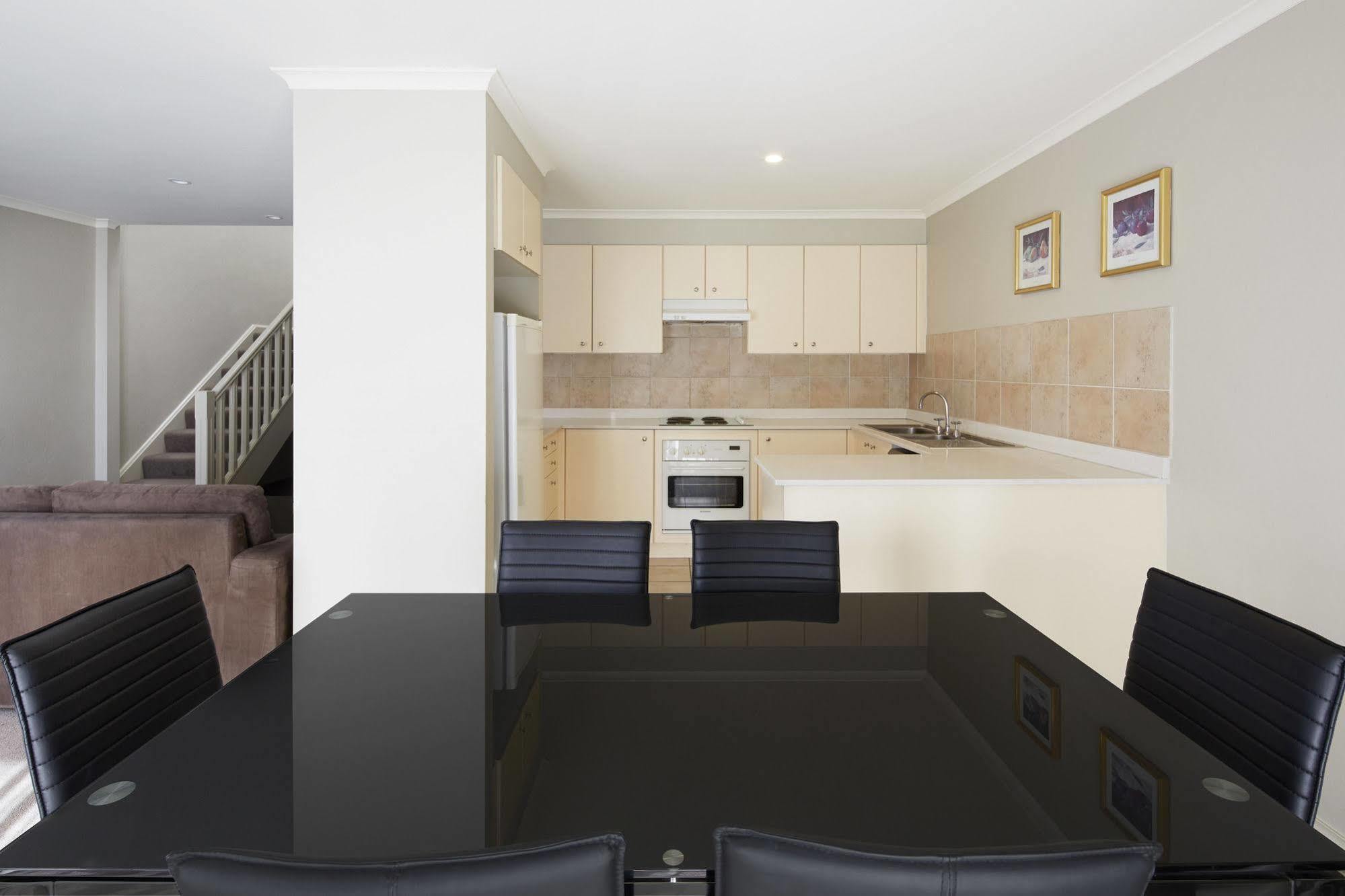 Pinnacle Apartments Camberra Exterior foto